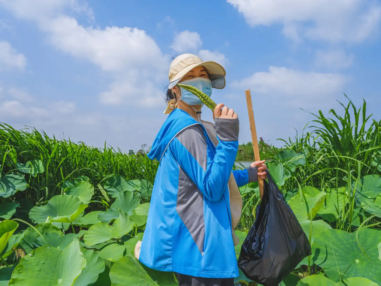 海南中医药研究所附属琼岛医院中医科特色疗法与综合医疗服务对比观察